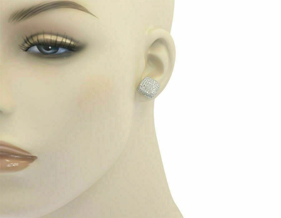 Pendientes pavé 3D de oro amarillo de 10k sobre diamantes creados en laboratorio de 2,5 quilates de 2,5 quilates para hombre y mujer Foto 2 de 4