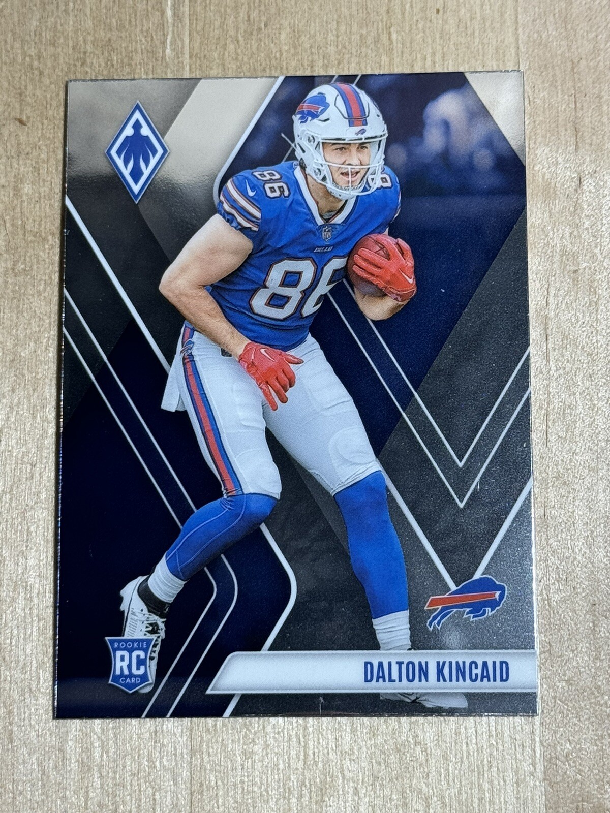 2023 Buffalo Bills ROOKIE Dalton Kincaid Panini Phoenix ROOKIE CARD #114 RC