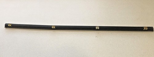 1998-2002 MERCEDES-BENZ E320 E430 W210 ~ FRONT INSIDE WINDOW SEAL RAIL ~ OEM - Picture 2 of 3