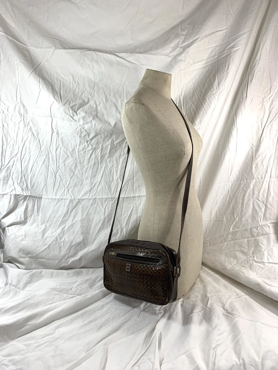 Fendi logo hotsell shoulder bag