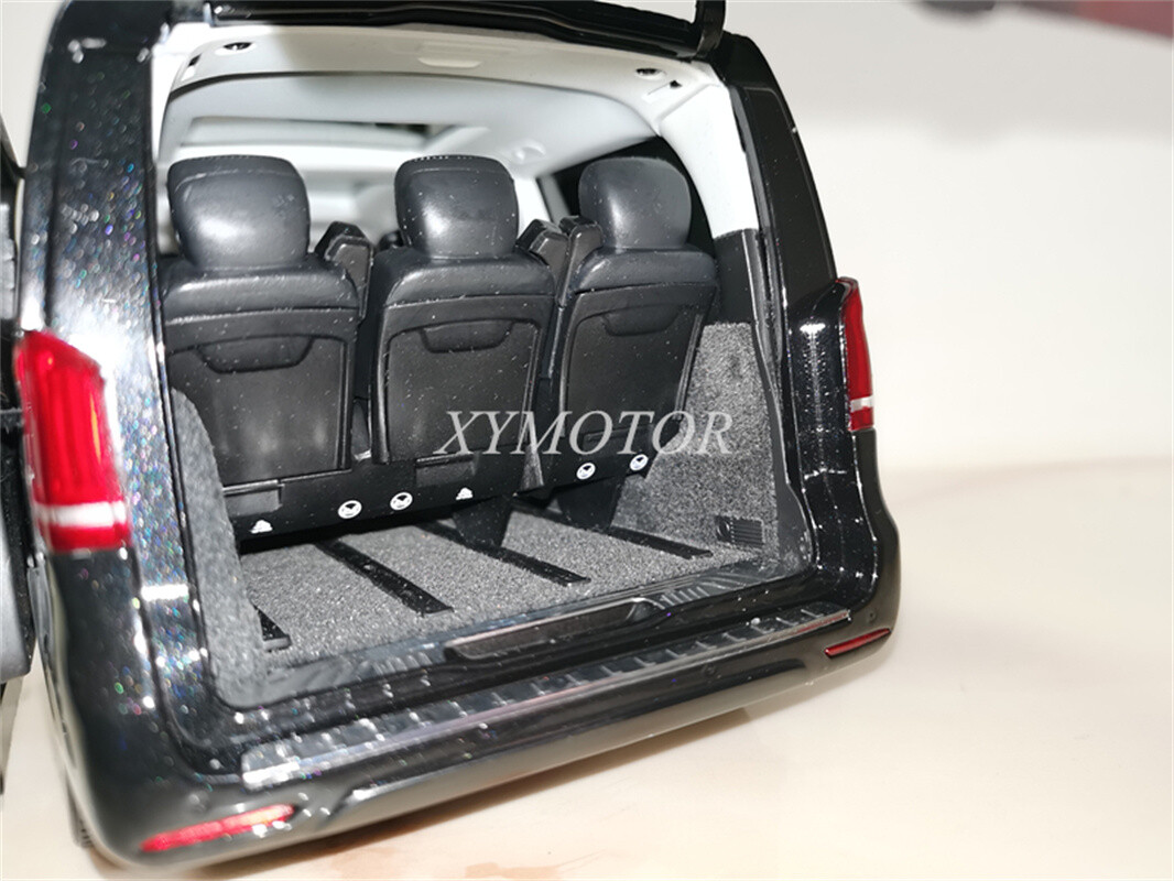 ミニカー 1/18 ベンツ V260L MPV ブラック 1:18 Benz V-Class L V260L MPV Diecast Model Car Black/White Toys