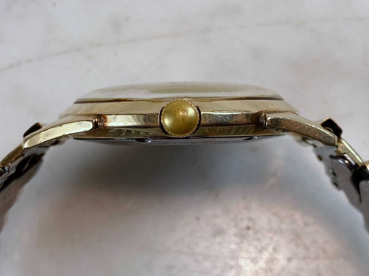 Vintage GRUEN Precision 10K Gold Filled Bezel Watch. 17