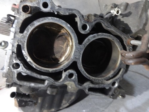 Subaru Legacy / impreza 93-00 2.0 EJ20 twin cam NA engine block bottom end crank - Picture 6 of 8