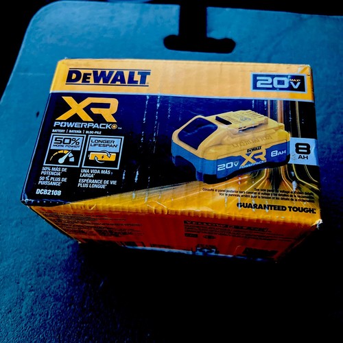 Dewalt DCB2108 20V XR Max Powerpack 8AH Battery Pack New In Box