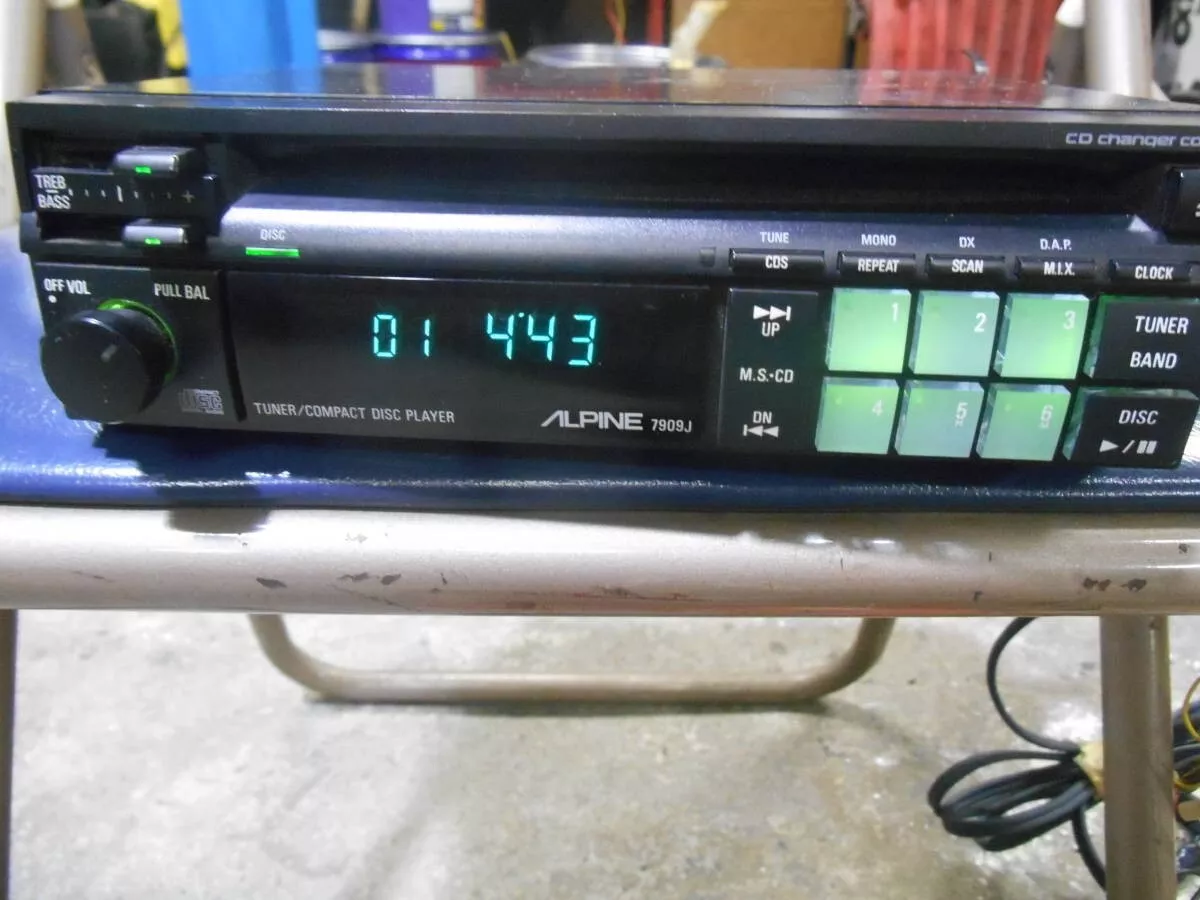 ALPINE JUBA 7909J Ampless CD Player With CD Changer Working Confirmed