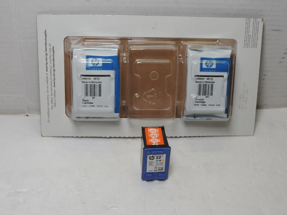 HP 21 & 22 Ink Cartridge Combo Value Pack (1) 21 Black & (2) 22 Tri Color 2017 - Image 2 of 3