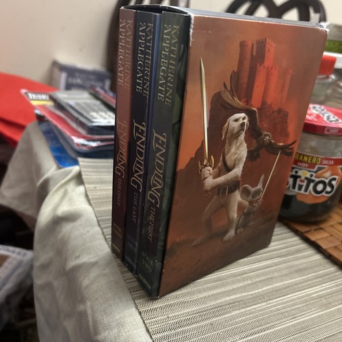 Endling 3-Book Paperback Box Set: The First, The Only, The Last Paperback L/New - Picture 11 of 11