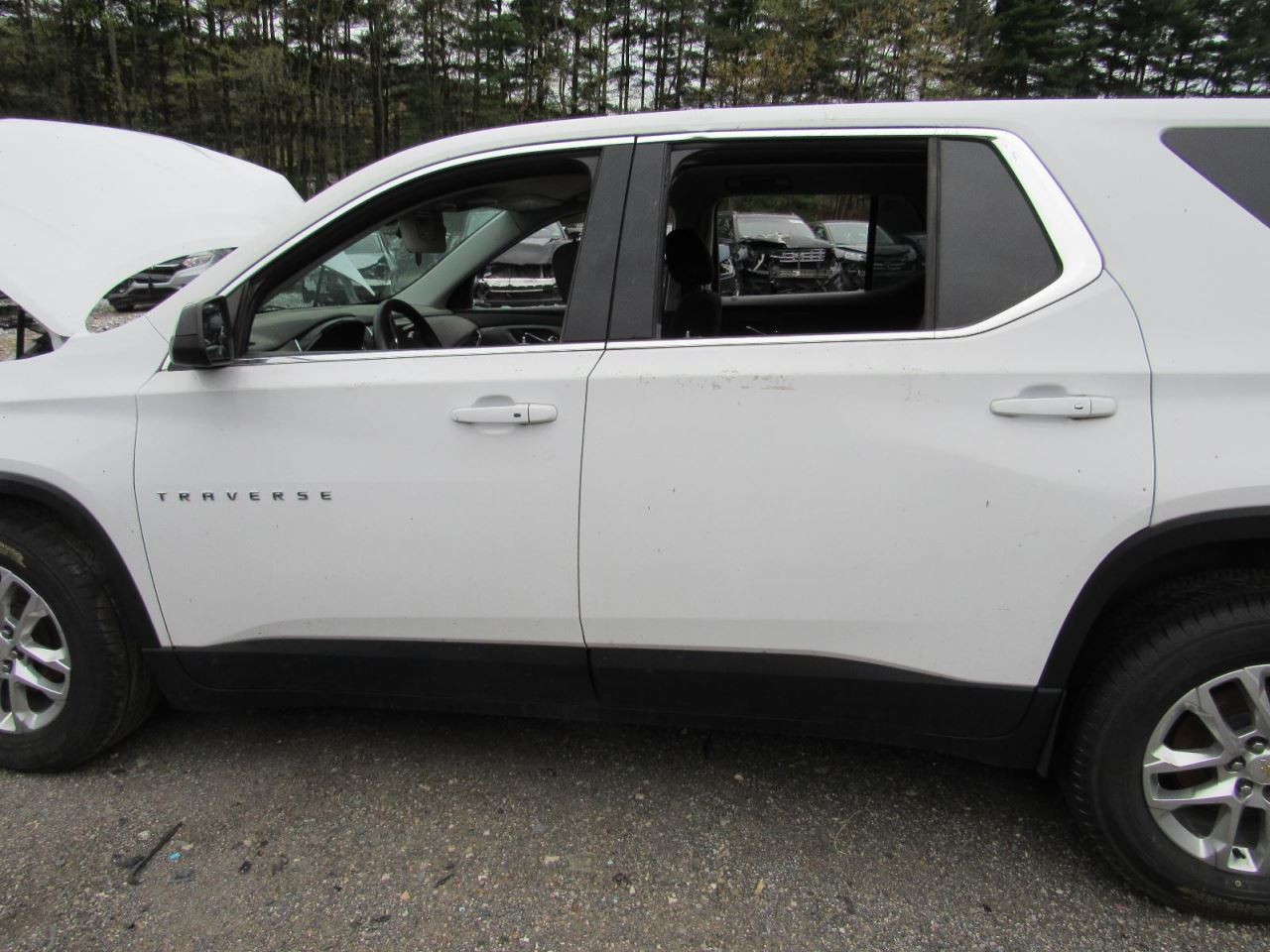 Driver Left Front Knee Fits 18-23 TRAVERSE 1041486