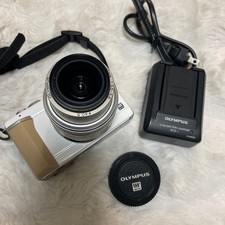 OLYMPUS PEN E PL 1 Camera 1.1990