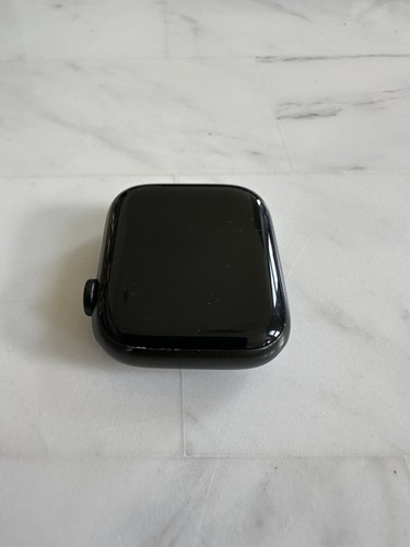 Apple Watch (Series 7) 45mm Green Aluminum GPS + Cellular - Zdjęcie 5 z 9