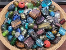 130 ASSORTED MULTI-COLOR FANCY LARGE GLOSSY GLASS BEADS JEWELRY CRAFT MAKING