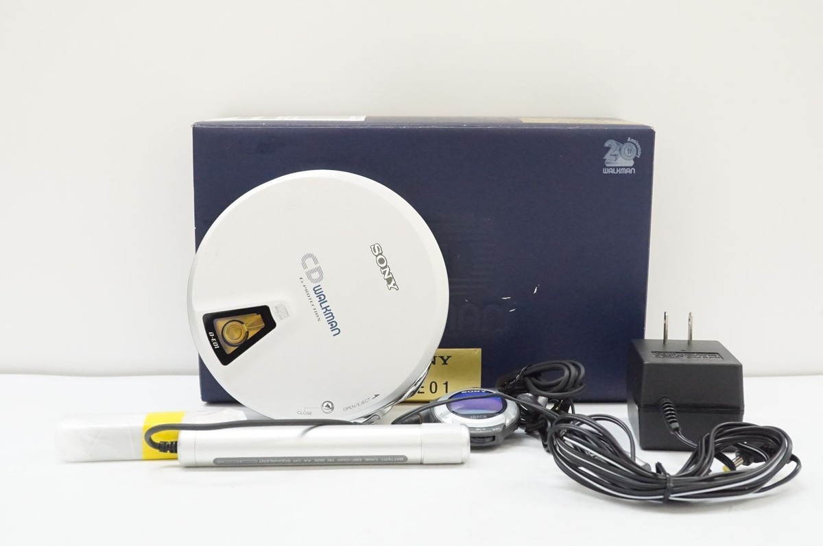 SONY CDウォークマン D-E01 SONY D-E01 Walkman Portable CD Player Commemorative model unused