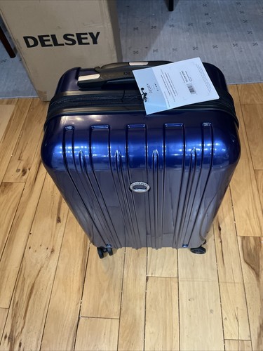 DELSEY Paris Helium Aero Hardside Expand Luggage Spinner Blue Cobalt 21” Defect - Picture 2 of 8