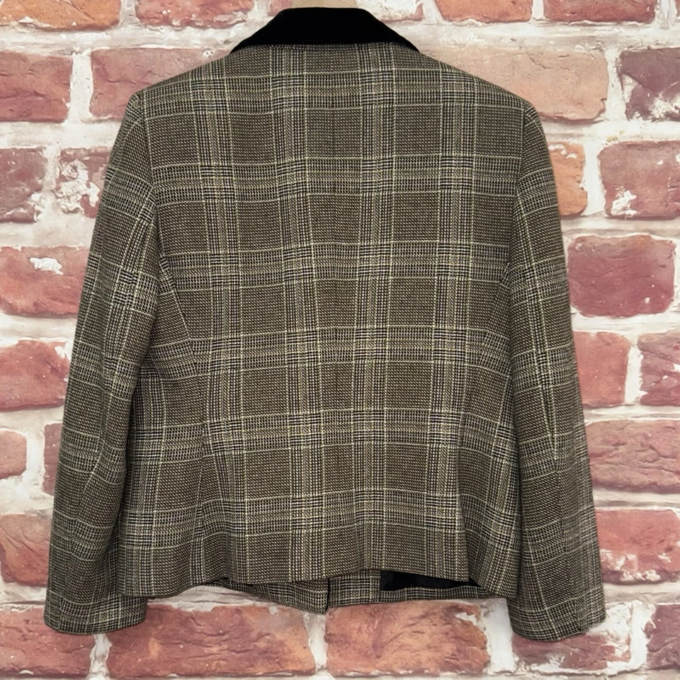 Kasper Jacket Womens 12 Petite Multicolor Plaid Velvet Velour Trim Casual Career - Image 4 of 4