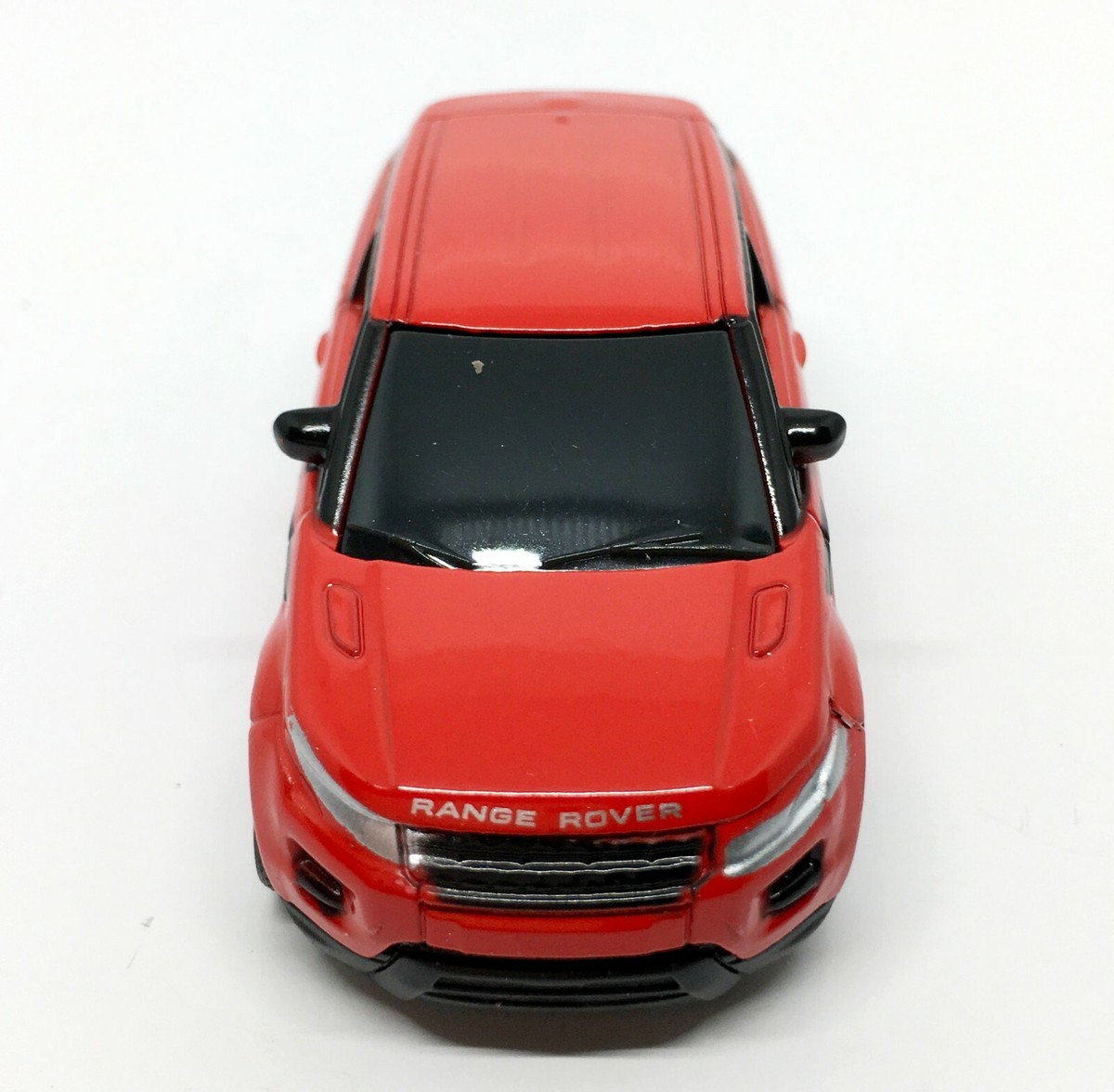 Range Rover Evoque Red RMZ City Metal 1/64 (3