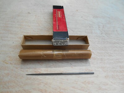 Simonds three square needle file, 4'', cut 2, New