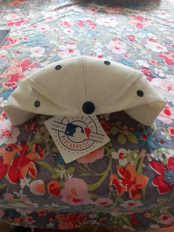 Anaheim Angel's Opening Night 1998 - Limited ED (7,500) Program, Hat, Baseball - Image 4 of 4