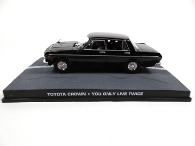 Toyota Crown S40 James Bond 007 You Only Live Twice 1:43 Diecast Modellauto DY056