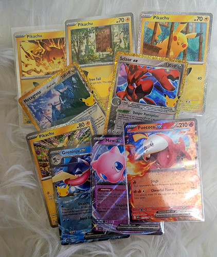 Pokemon TCG 7-Card Lot Pikachu, Metagross Delta Species 11/113, Mew ex