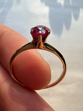 14K Gold Vintage Ring Red Cubic Zirconia Size 7.5