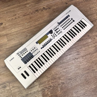 Yamaha MO6 Music Production Synthesizer 61-Key AWM2 Keyboard Tested Working - Image 1 of 4
