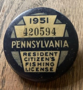 Org Vintage 1951 Pennsylvania PA Resident Fishing License Button Pin Back 420584
