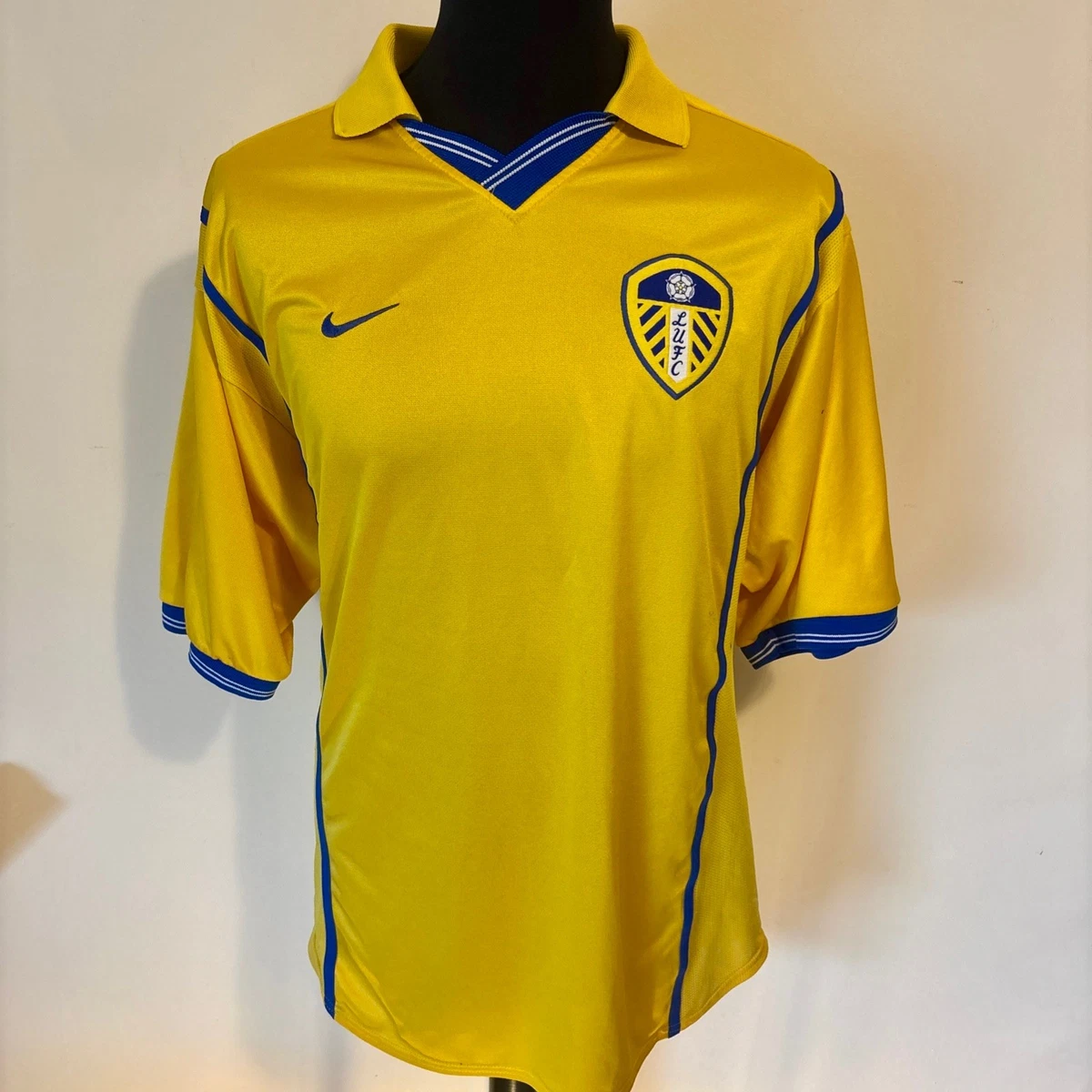 Nike Leeds United Memorabilia Football Shirts (English Clubs) for
