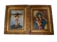 Pair 3D Relief Resin Gold Tone Frame Mary & Child and Jesus Wall Art Hangings 