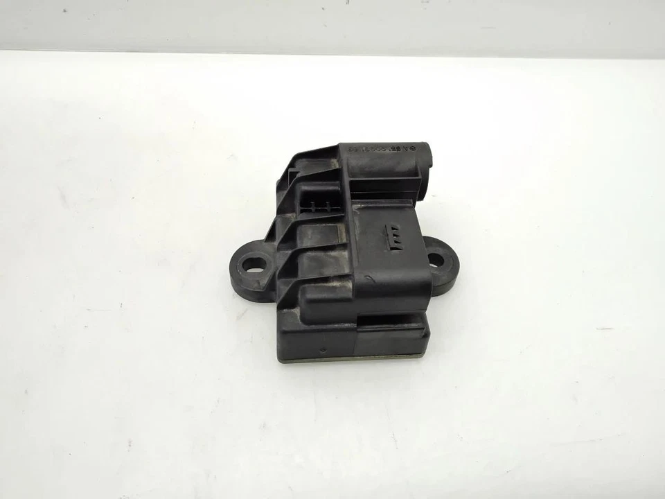 Mercedes-Benz Sprinter W906 2015 Candela relè pre riscaldamento A6519003103 MIN49513 - Immagine 2 di 4