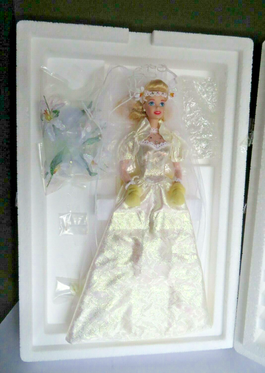 1994 STARLILY BRIDE PORCELAIN Barbie Wedding Flower Collection
