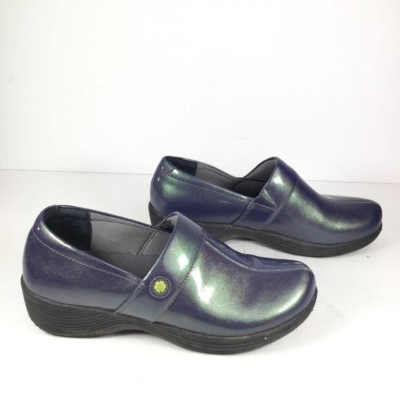 dansko camellia