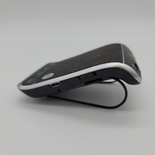 Motorola Roadster 2 TZ700 Bluetooth Car Speakerphone FM Transmitter -FOR PARTS - Photo 3 sur 4