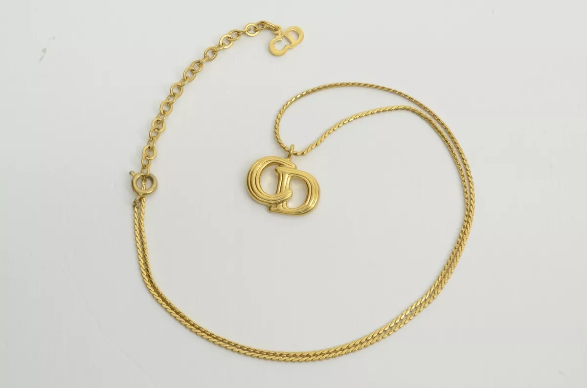 Dior necklace clearance cd