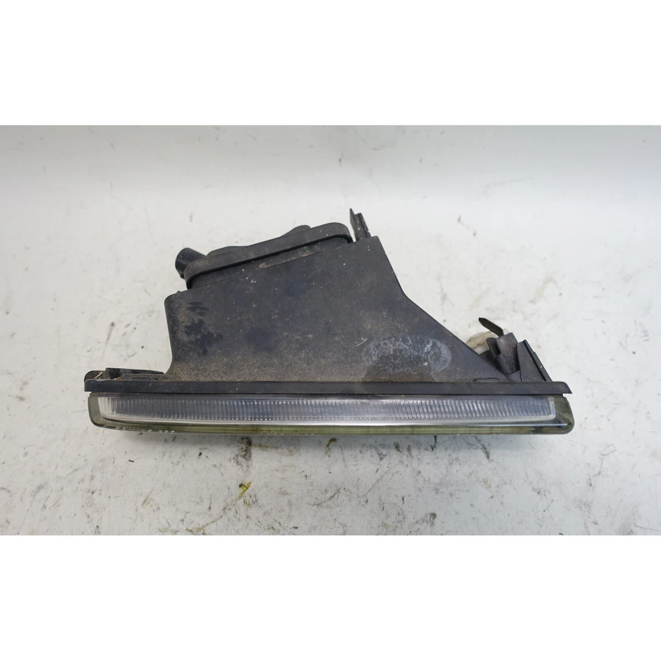 Faro antiniebla delantero derecho de fábrica dañado BMW E39 1995-2001 serie 7 OEM Foto 4 de 4