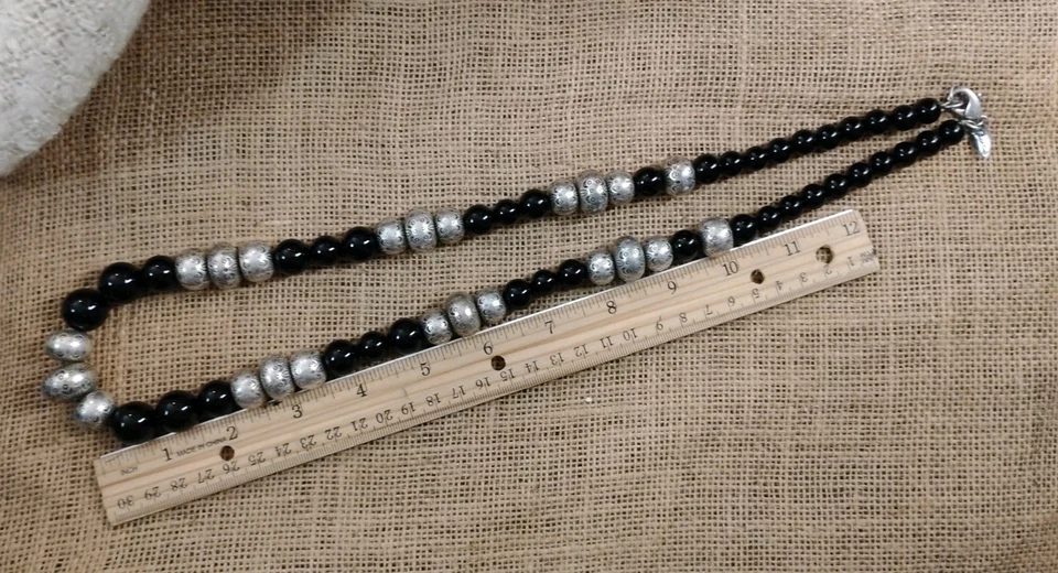 COLDWATER CREEK Southwest Vibe 银蚀刻和黑色珠 28 英寸项链! — 第 4/4 张图片