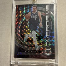 2022-23 Panini Mosaic - Overdrive Luka Dončić #9