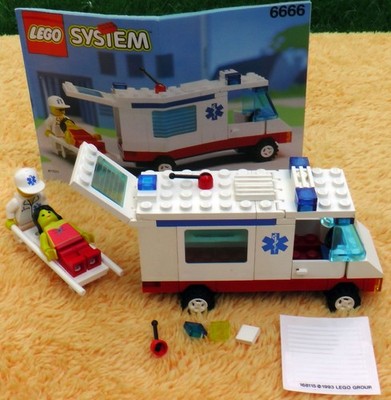 Lego 6666 City Ambulance 100 % Komplett mit Bauanleitung + Ersatzsteine ohne OVP