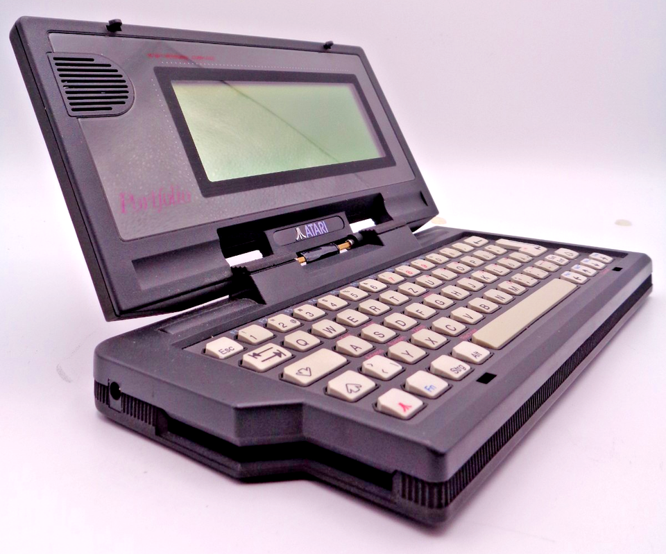 Samedi Rétro : 1989, cet Atari Portfolio était la VRAIE star de Terminator 2