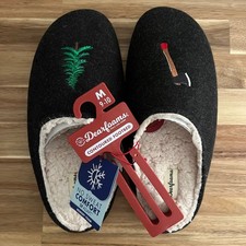 Dearfoams Men's Slippers Embroidered Tree Axe Size 9-10 