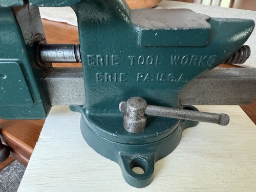Vintage Erie Tool Works Superior 43 1/2 Bench Vise 3.5" Jaw Made in USA - Picture 2 of 8