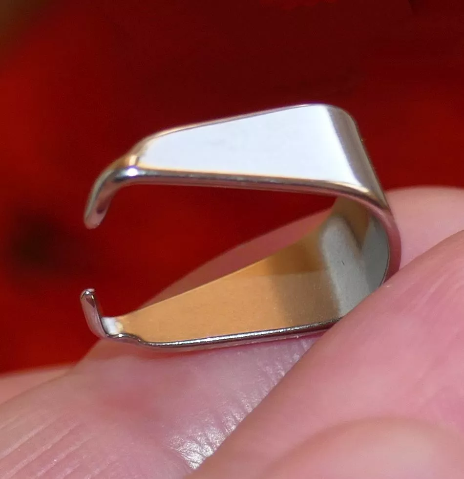 Large pinch bails for cheap pendants