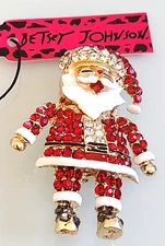 BETSEY JOHNSON ADORABLE SANTA BROOCH PIN PENDANT RED AND WHITE RHINESTONES