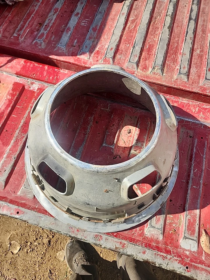 Dodge Ram 3500 2003-2018 doble cromo de fábrica simulador trasero Mopar # 52106882AA Foto 4 de 4