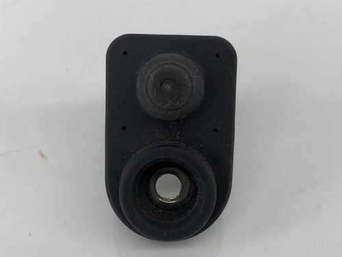 13-19 NISSAN SENTRA RIGHT OR LEFT SIDE DOOR AJAR JAMB SWITCH COURTESY LIGHT - Picture 2 of 8