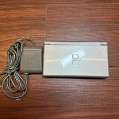 Nintendo DS LITE Gloss Silver 1827 From Japan