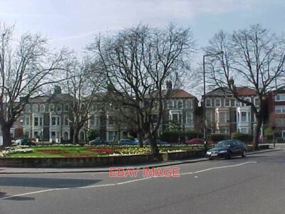 FOTO KREUZUNG DER NORTH POLE ROAD ST QUINTIN AVENUE UND HIGHLEVER ROAD 2005