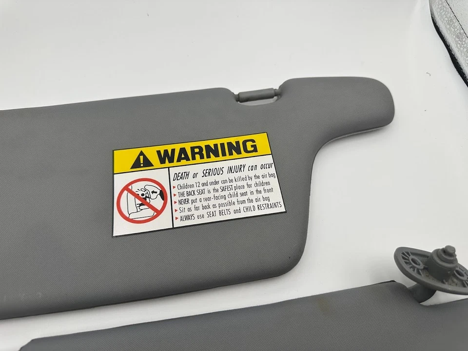 2000-2005 Hyundai Accent Driver & Passenger Side Sun Visor Pair Set Gray Foto 4 de 4