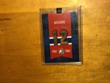 Dickie Moore 4 hockey card Glove Autograph