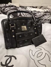 MCM BOSTON BAG schwarz