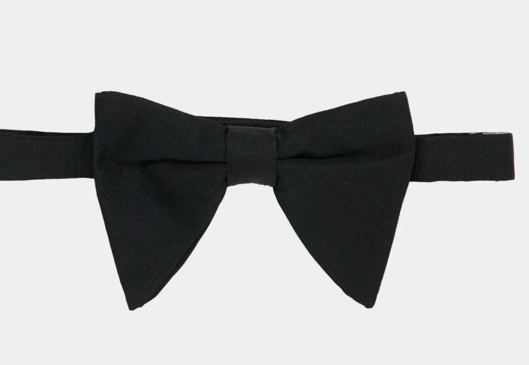 New GUCCI Silk Bow Tie Black Made in Italy | eBay